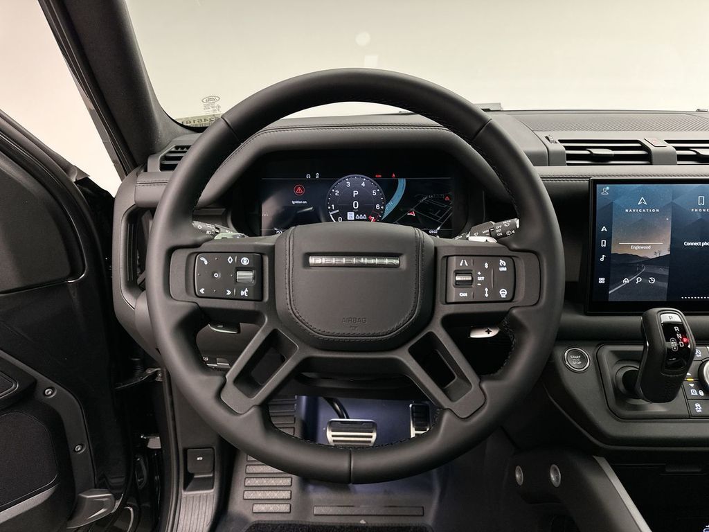 Thumbnail: 2025 Land Rover Defender - 14