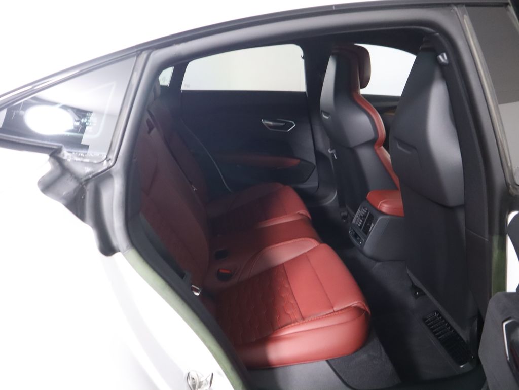 Thumbnail: 2023 Audi e-tron GT - 23