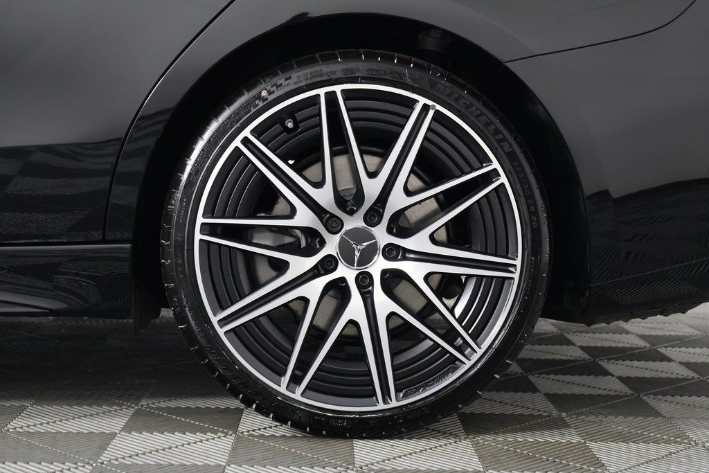 2025 Mercedes-Benz C-Class AMG C 43 10
