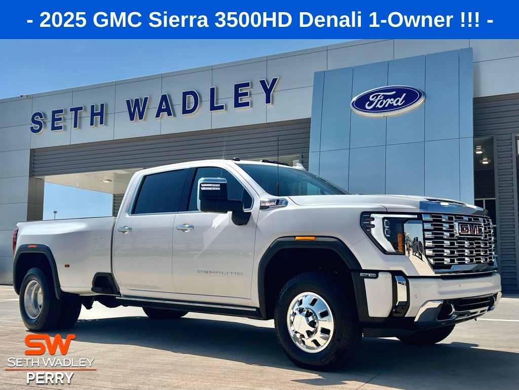 2025 GMC Sierra 3500HD Denali 