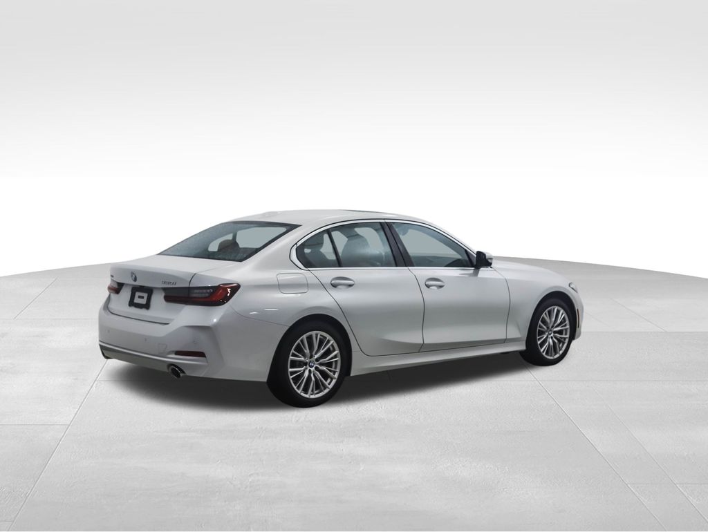 Thumbnail: 2024 BMW 3 Series - 5