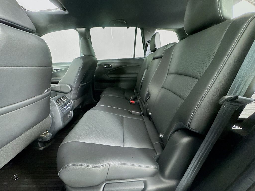 Used Car 2023 Honda Passport  Elite For Sale Under $40,000 In Austin, Texas