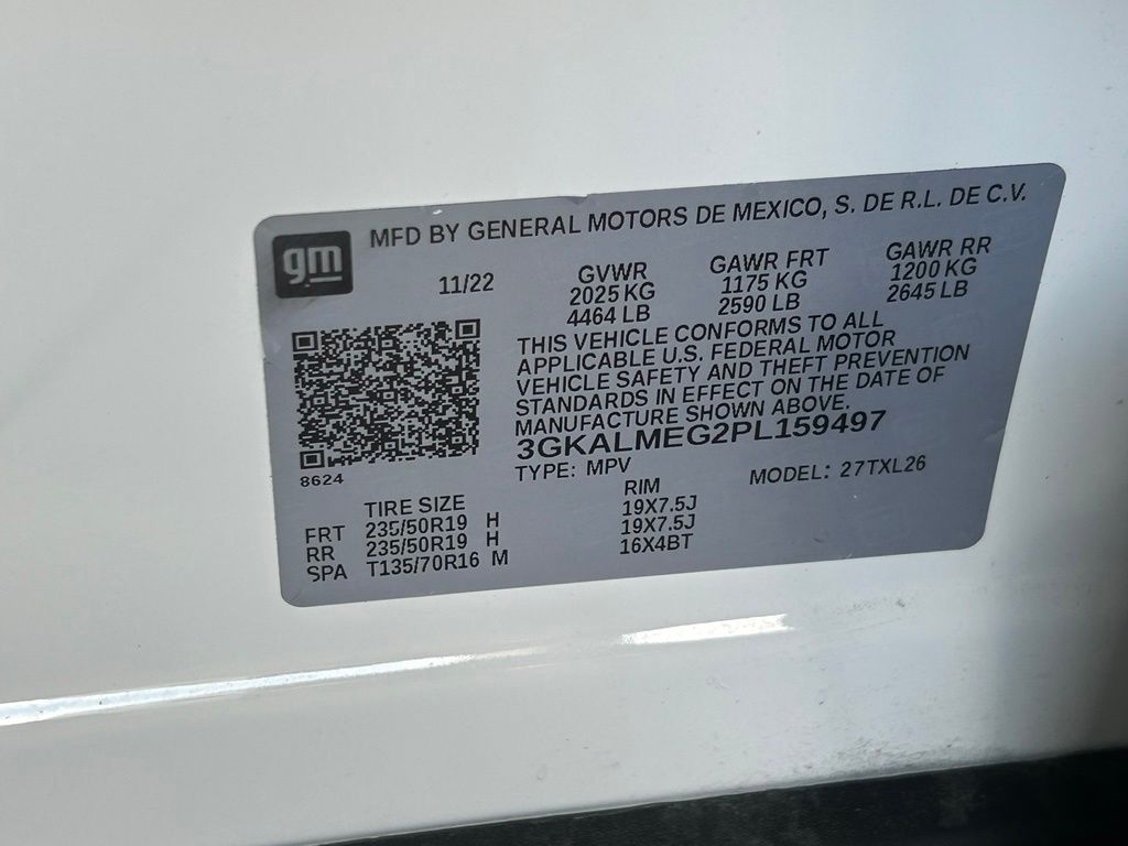 Used 2023 Summit White GMC SLE image 51