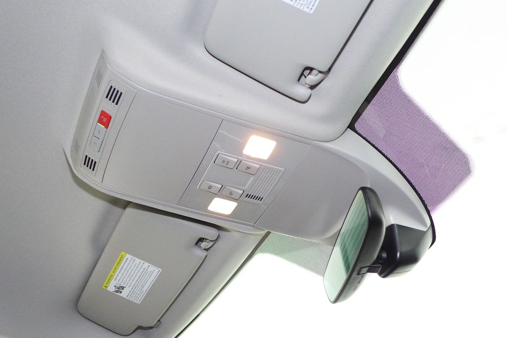 Thumbnail: 2024 Volkswagen Taos - 17