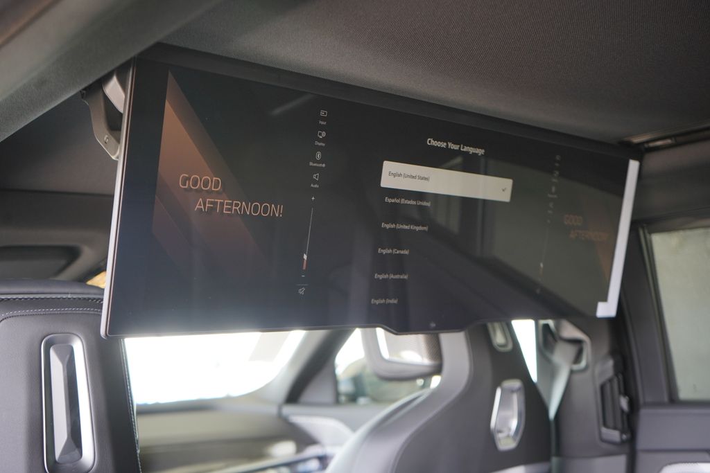 Thumbnail: 2025 BMW 7 Series - 21