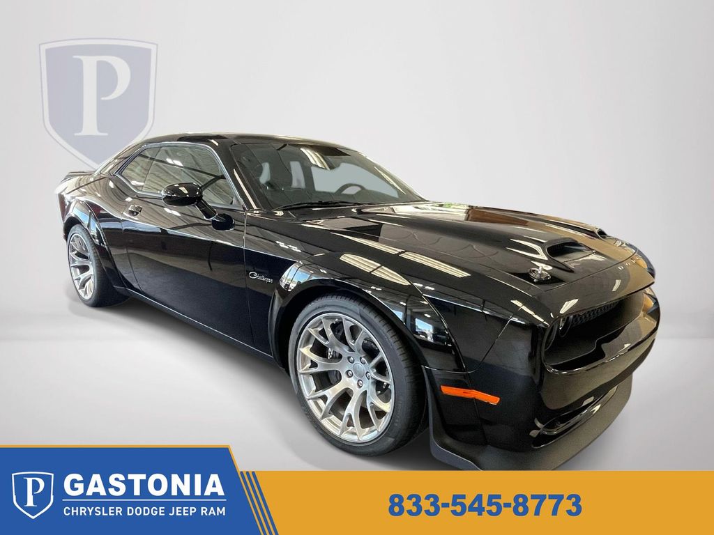 2023 Dodge Challenger SRT Hellcat Redeye WD Jailbreak Auto's photo
