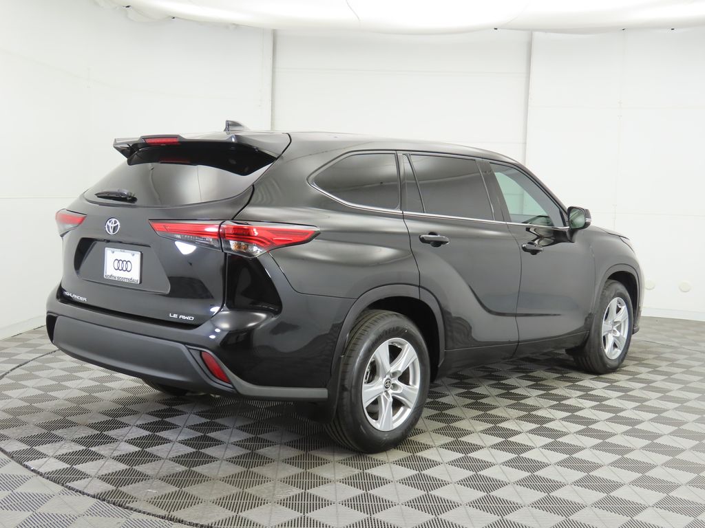 2021 Toyota Highlander LE 5