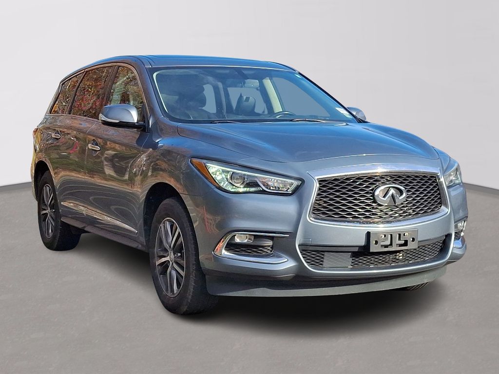 2018 INFINITI QX60 Base 3