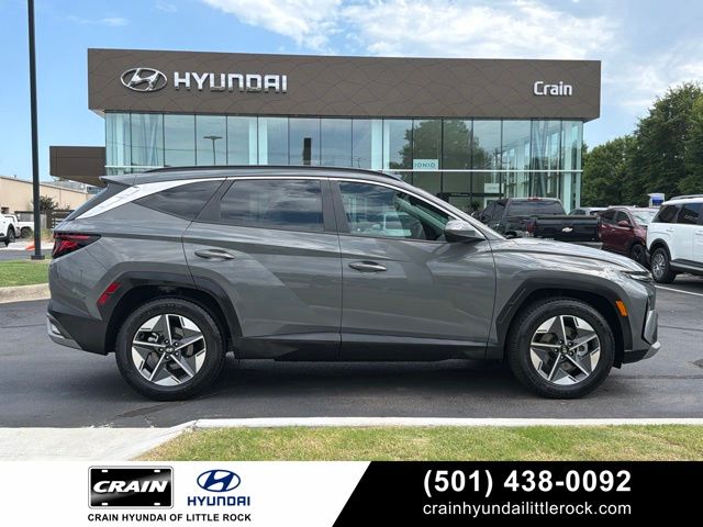 Gray 2025 Hyundai Tucson SUV / Crossover Front-Wheel Drive 8-Speed Automatic