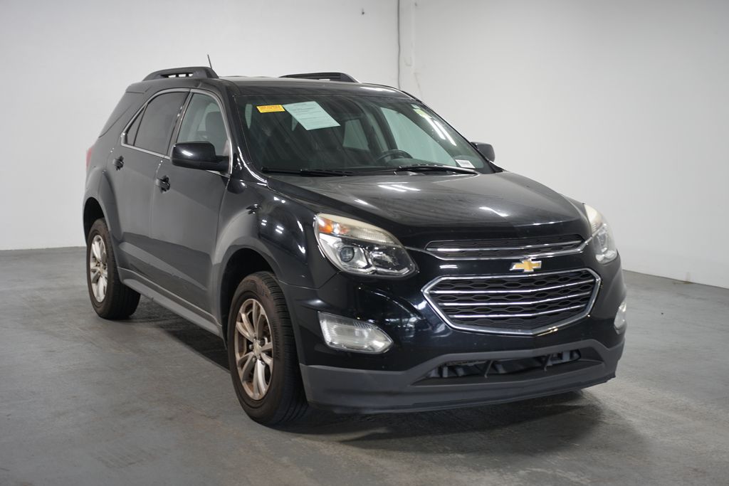 Thumbnail: 2017 Chevrolet Equinox - 3