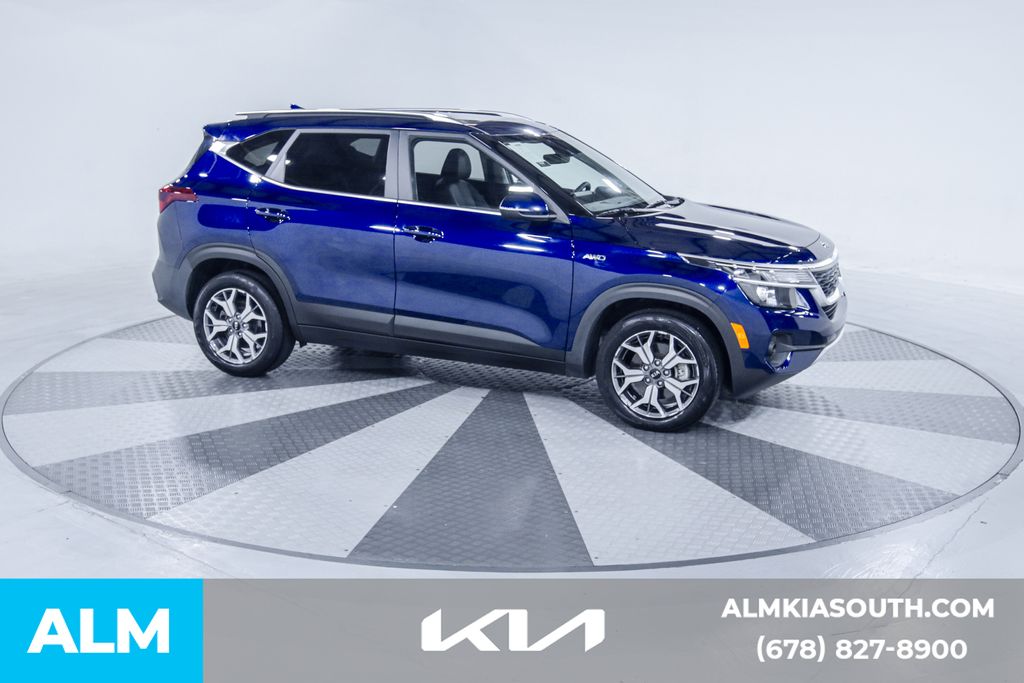 2021 Kia Seltos EX photo 12