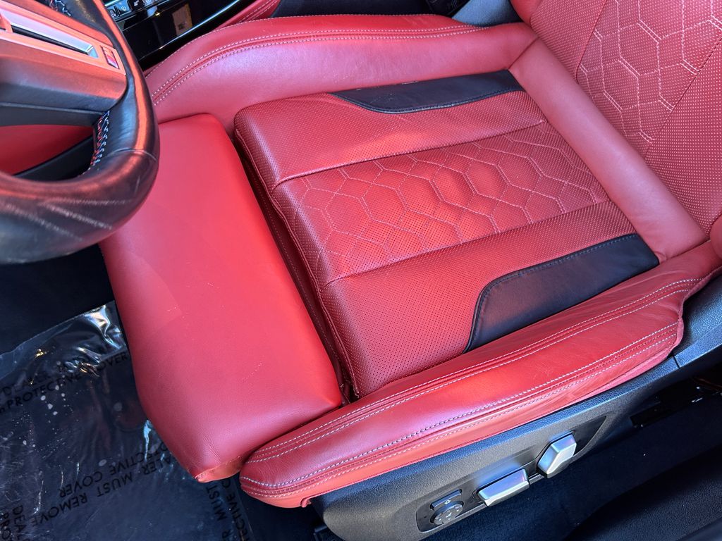 Thumbnail: 2023 BMW X4 - 15