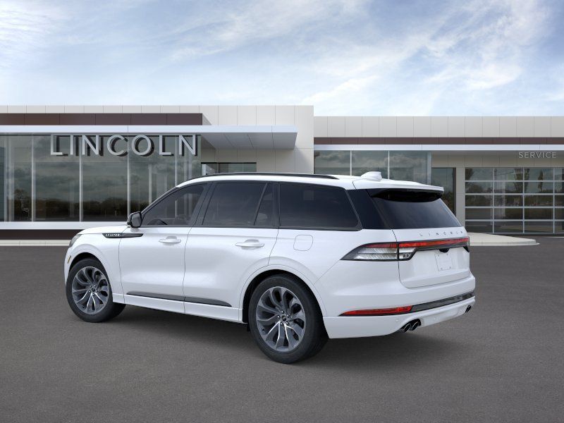 New 2026 Pristine White Metallic Tri-Coat Lincoln Premiere image 4