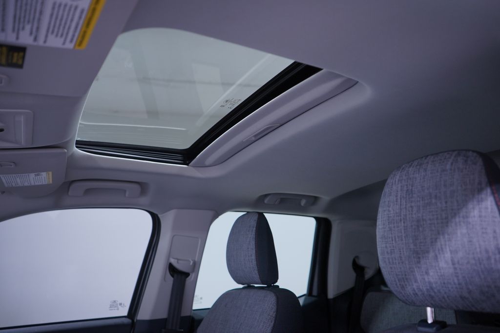 Thumbnail: 2022 Ford Maverick - 8