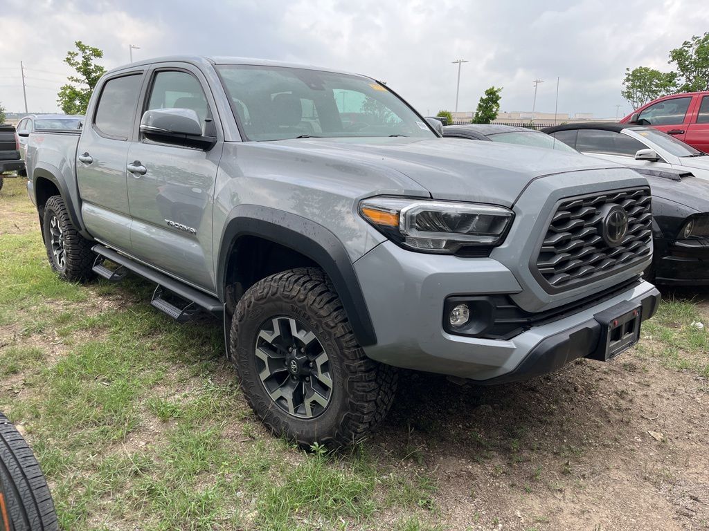 2021 Toyota Tacoma TRD Off-Road 2
