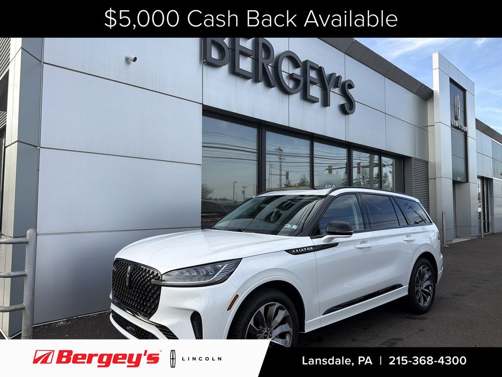 Pristine White Metallic Tri-Coat 2026 Lincoln Aviator SUV / Crossover All-Wheel Drive Automatic
