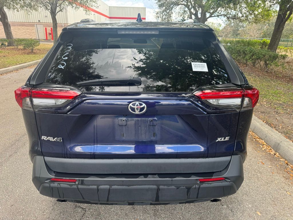 2023 Toyota RAV4 XLE 4