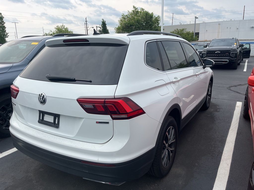 Thumbnail: 2019 Volkswagen Tiguan - 4