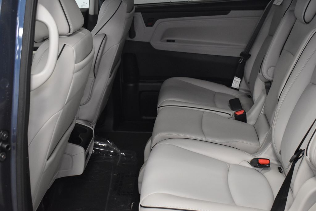 Thumbnail: 2025 Honda Odyssey - 21