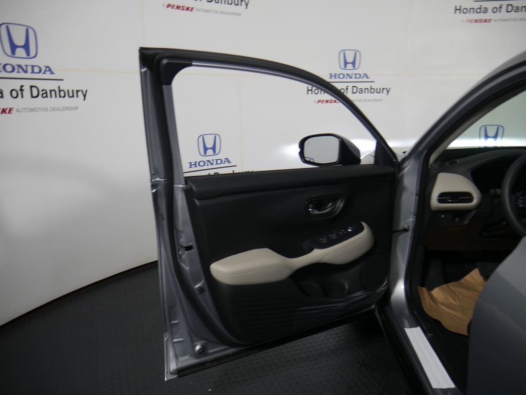 Thumbnail: 2026 Honda HR-V - 13