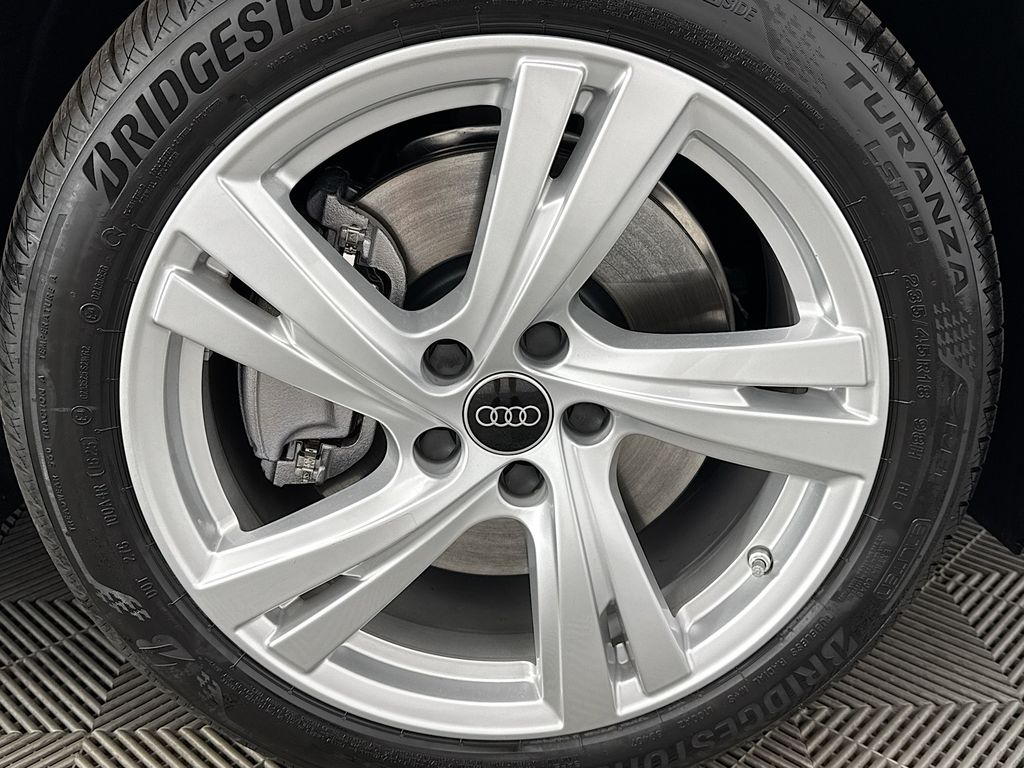 Thumbnail: 2025 Audi A5 - 31