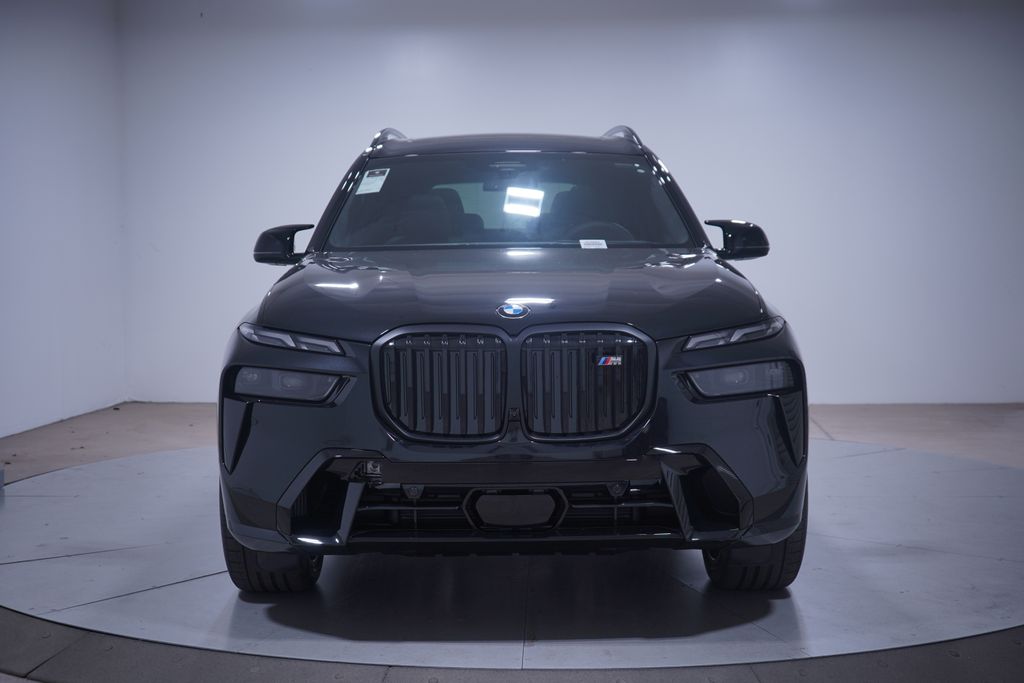 2026 BMW X7 M60i 4
