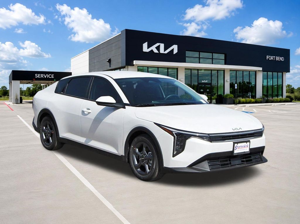 New 2026 Kia K4 Sedan