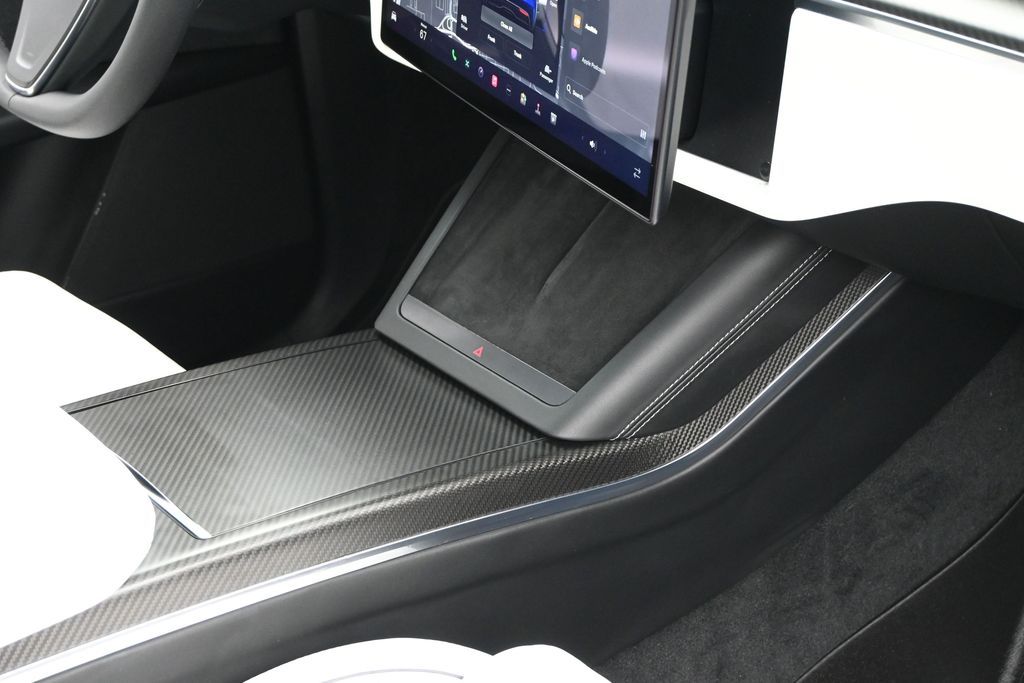 2023 Tesla Model X Plaid Tri Motor All-Wheel Drive
