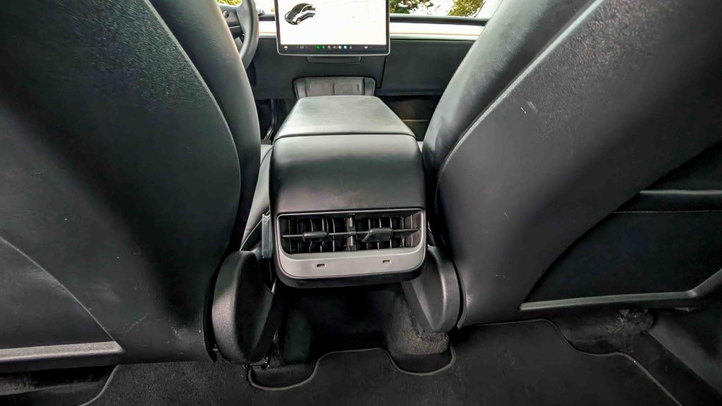 Used 2021 Tesla Model Y Long Range 4D Sport Utility