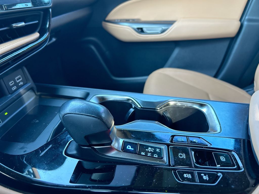 Thumbnail: 2022 Lexus NX - 26