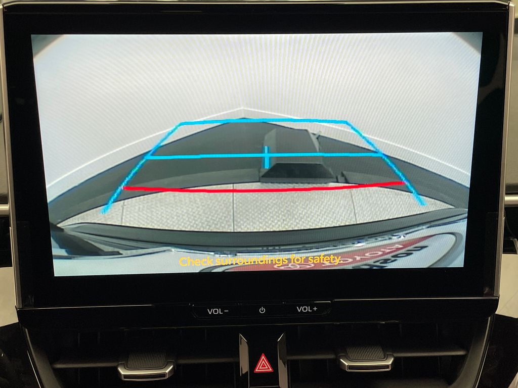 Thumbnail: 2025 Toyota Corolla - 25