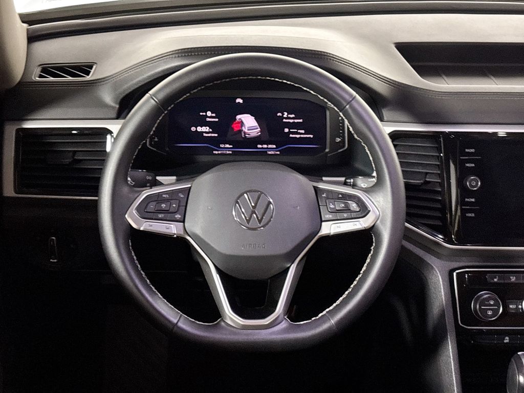 2023 Volkswagen Atlas 2.0T SE w/Technology