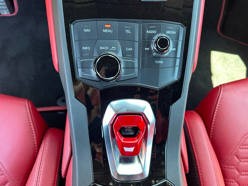Thumbnail: 2016 Lamborghini Huracan - 28