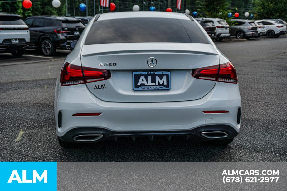 Used 2019 White Mercedes-Benz A 220 image 11