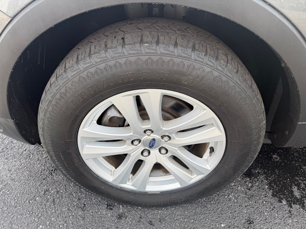 2018 Ford Explorer XLT - 11