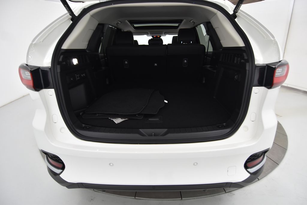 2025 Mazda CX-70 PHEV Premium photo