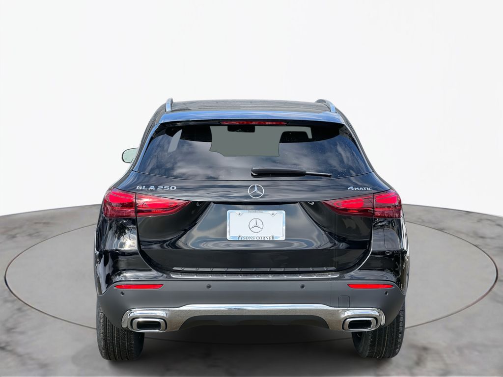 2025 Mercedes-Benz GLA 250 4MATIC 5