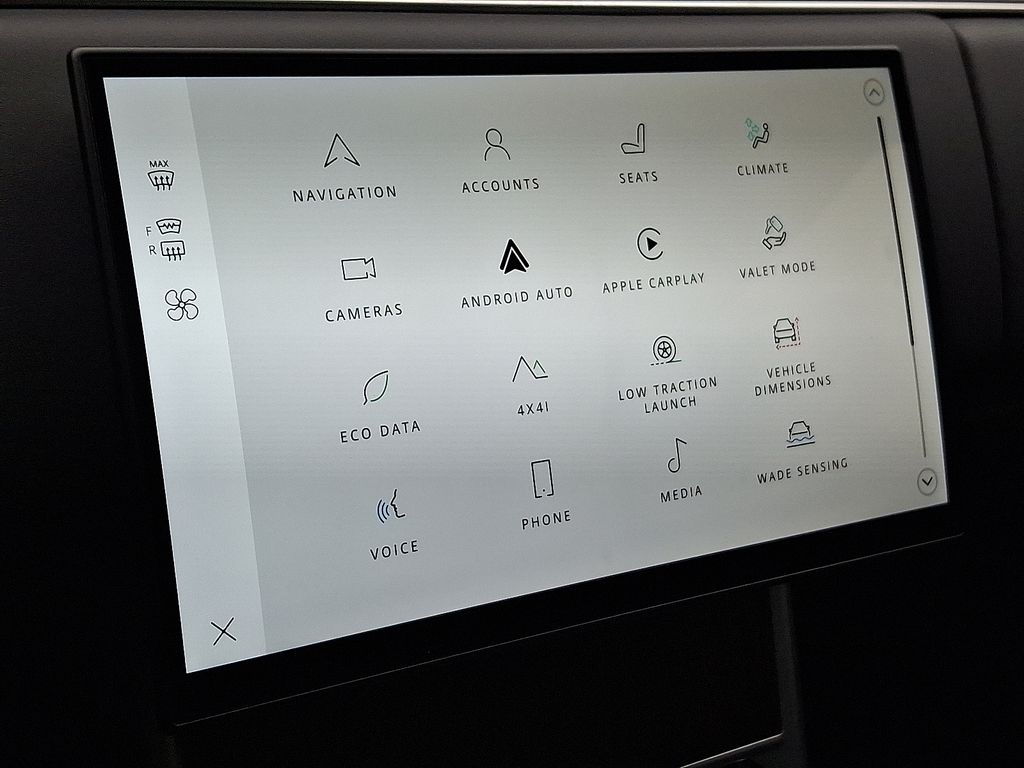 Thumbnail: 2024 Land Rover Range Rover - 26