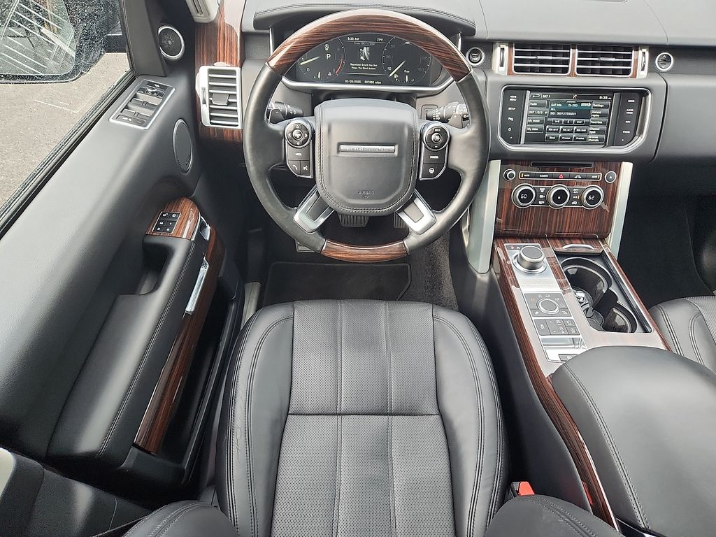 Thumbnail: 2015 Land Rover Range Rover - 11