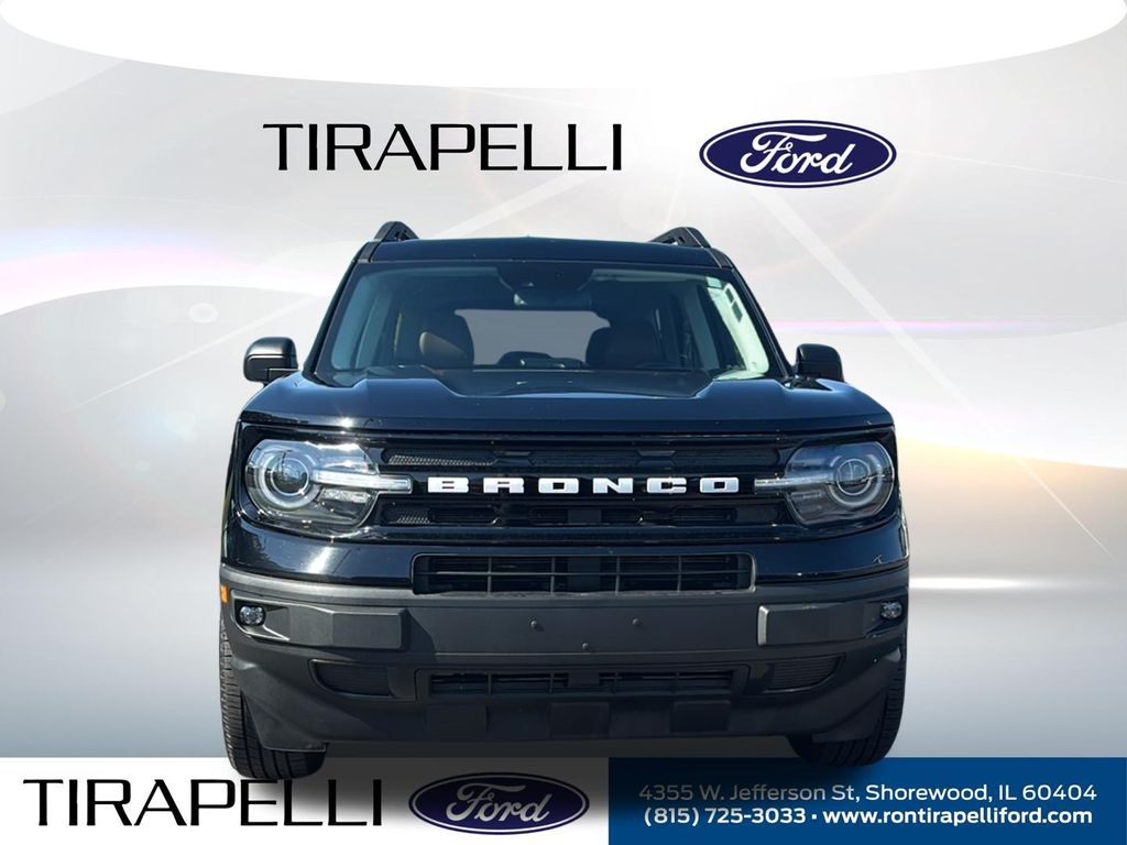 Certified Used 2023 Black Ford Outer Banks image 2