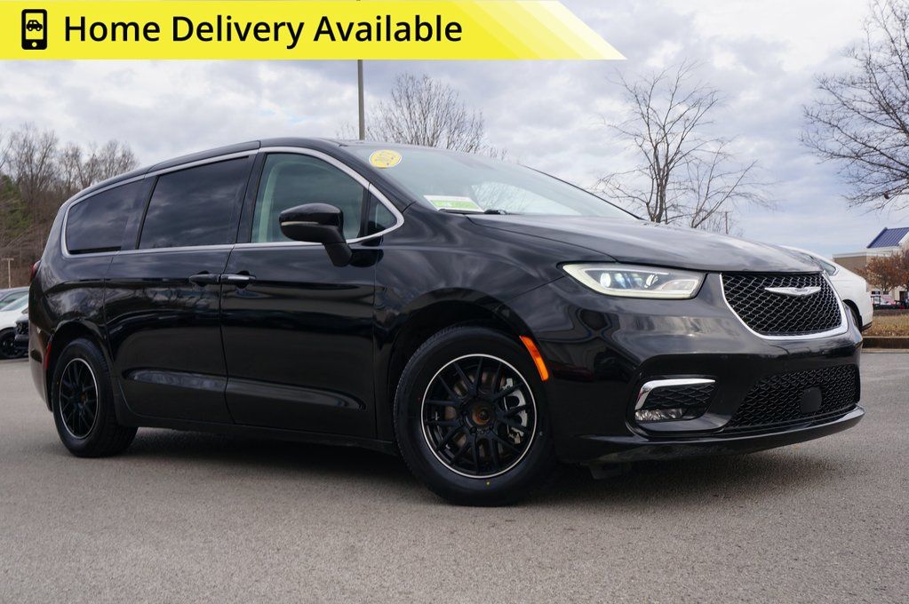 2023 Chrysler Pacifica Touring L FWD