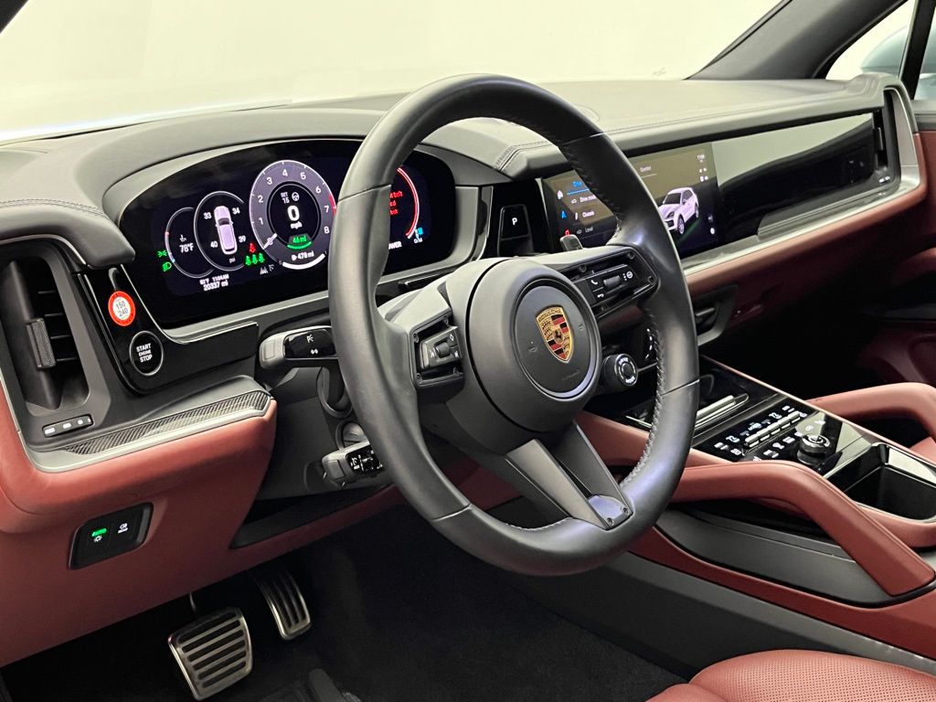 Thumbnail: 2024 Porsche Cayenne - 4