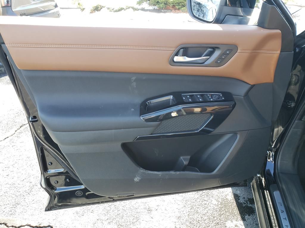 new 2026 Nissan Pathfinder car, priced at $49,239