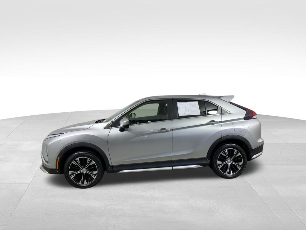 2022 Mitsubishi Eclipse Cross SEL 3