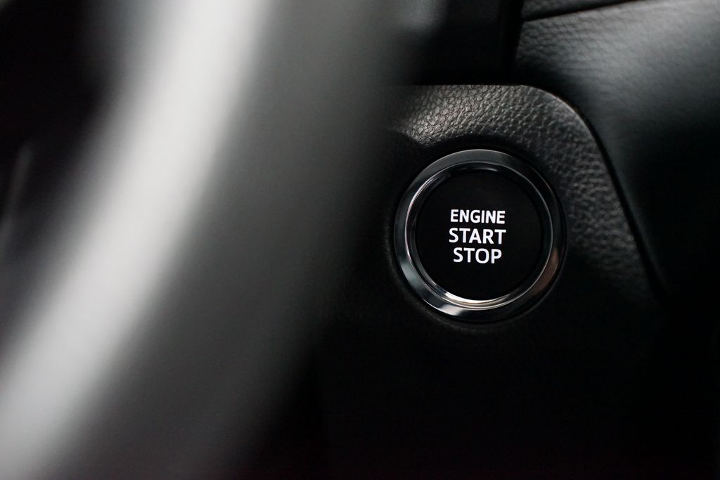 Thumbnail: 2025 Toyota RAV4 - 23