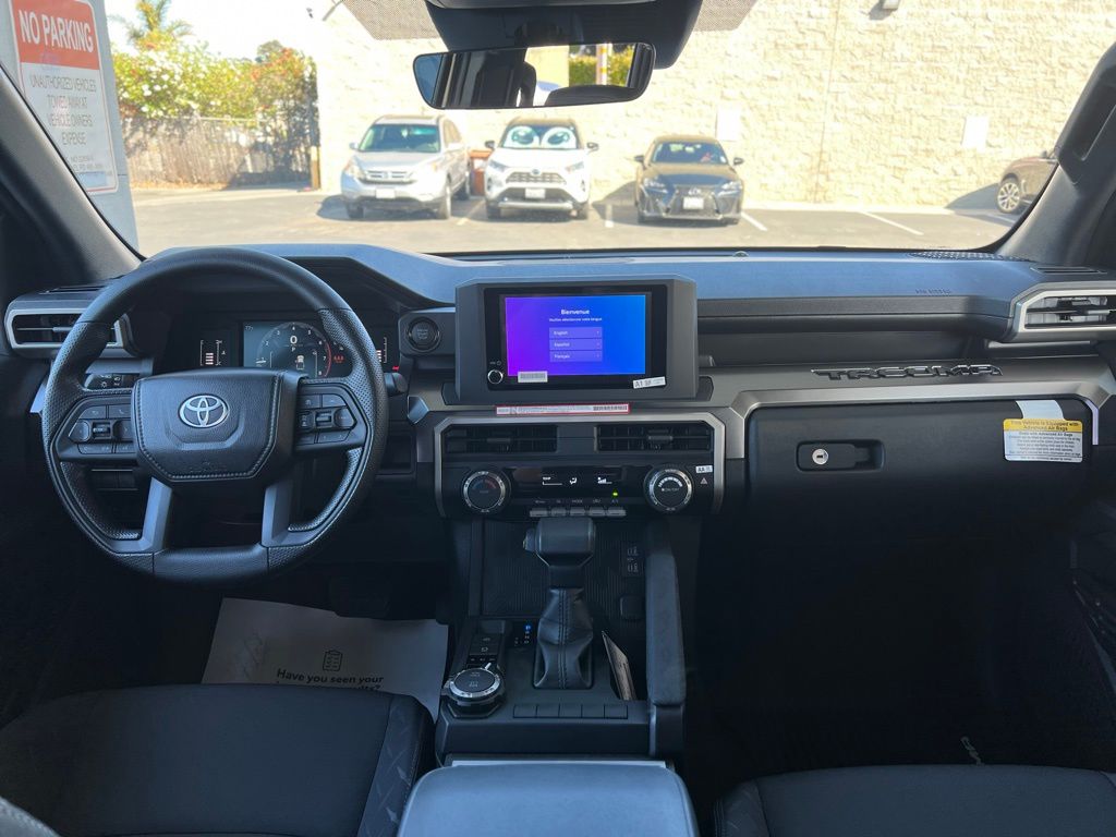 2025 Toyota Tacoma SR5 Double Cab photo 6