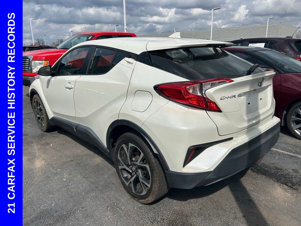 View vehicle photo 3