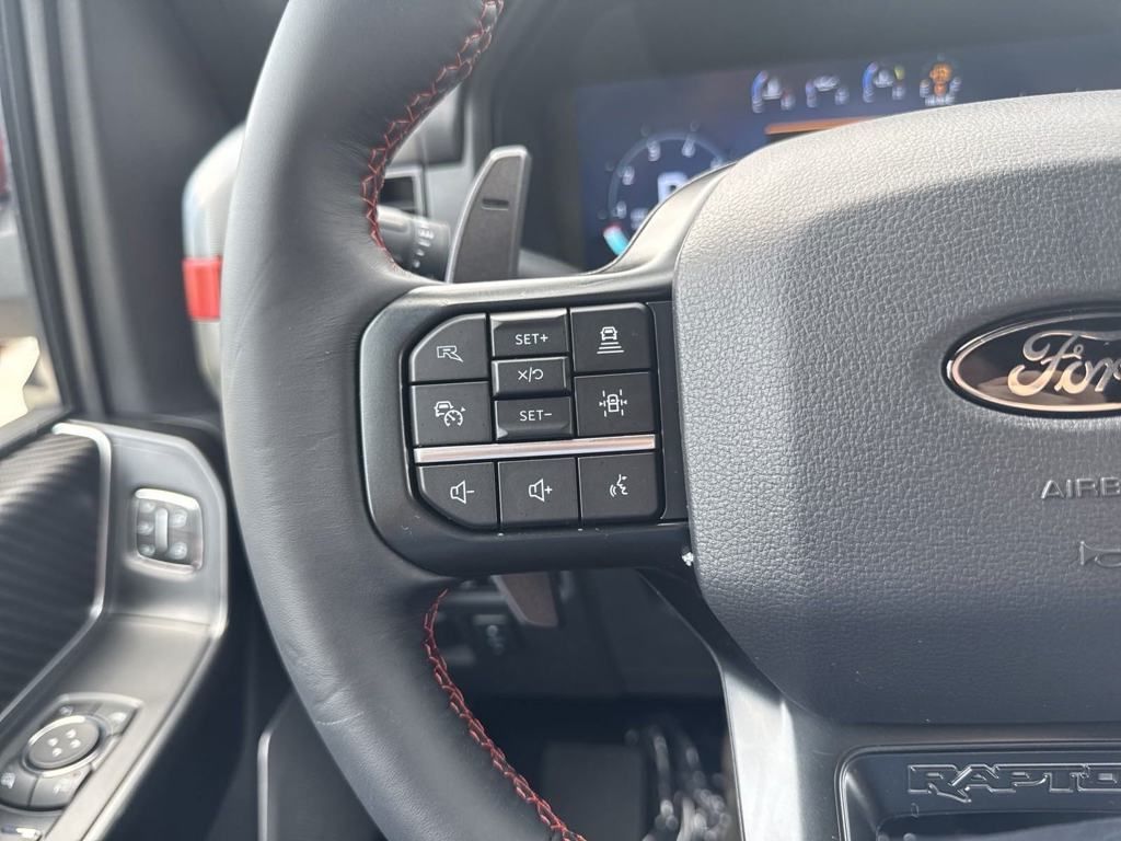 2024 Ford F-150 Raptor photo 7