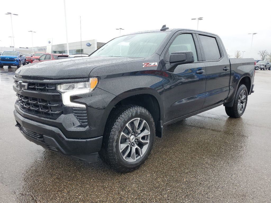 2024 Chevrolet Silverado 1500 RST 2