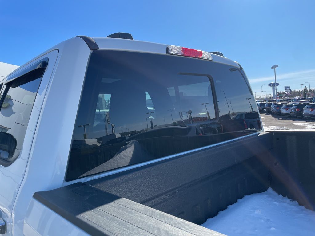 Certified Used 2022 White Ford Lariat image 28